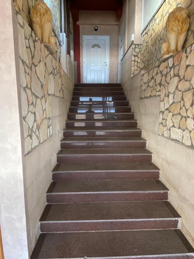 Blue Wave Apartments Turanj Bagian luar foto