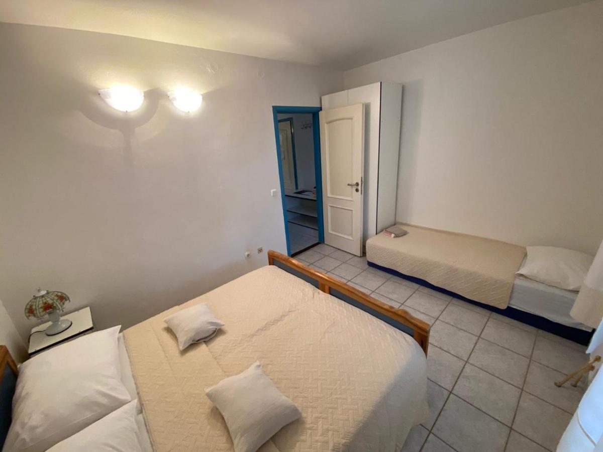 Blue Wave Apartments Turanj Bagian luar foto